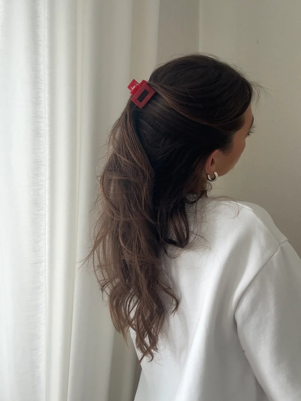 Ava Clip