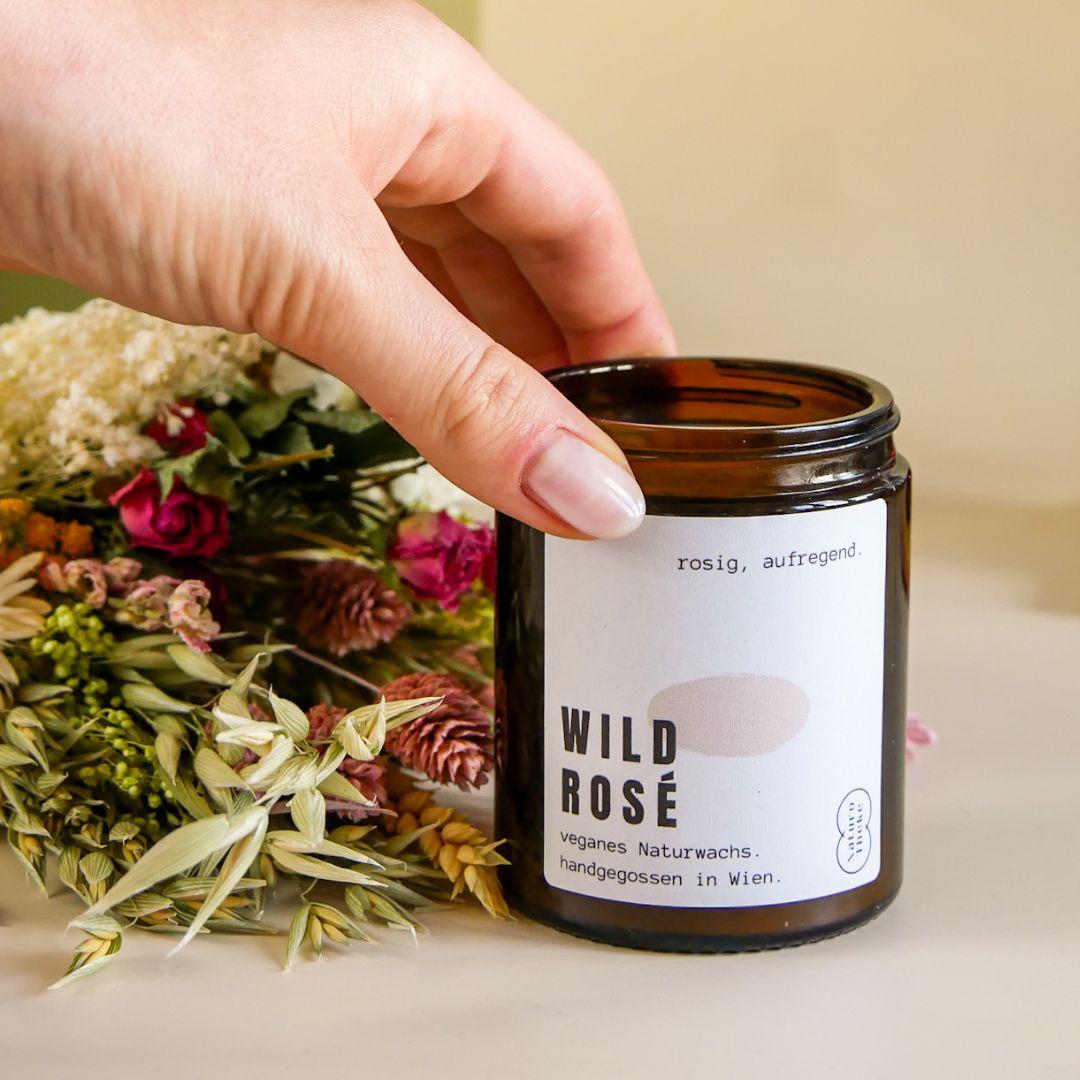 Wild Rosé Kerze im Tiegel + Geschenkbox