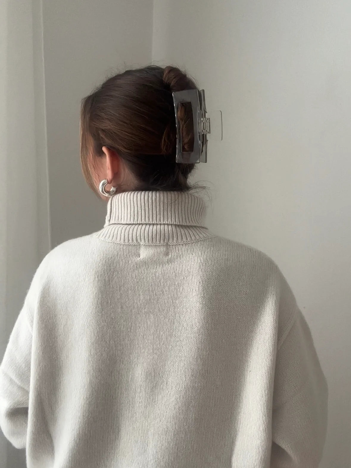 Mila Clip