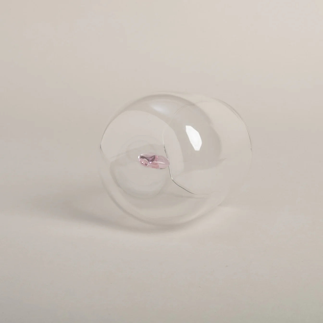 Trinkglas Herzfigur rosa
