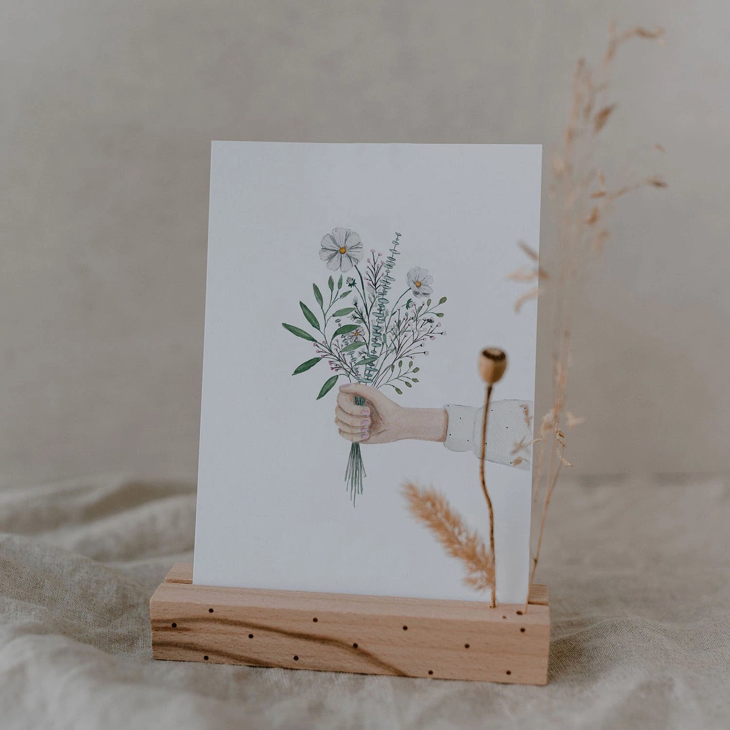Postkarte Eulenschnitt - Blumenhand