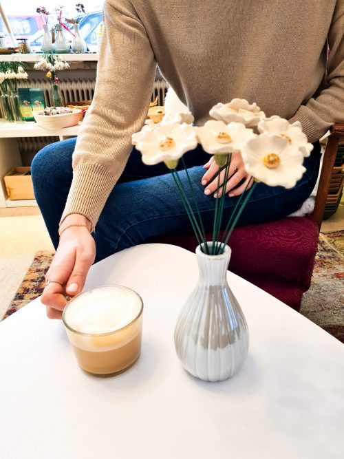 Kaffee in Wien mit Keramik Dekoration