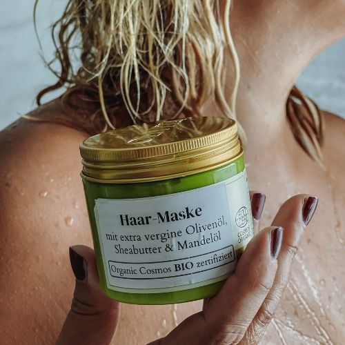 Haar Maske mit Sheabutter