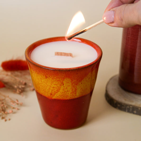 Kerze im Keramikbecher + Geschenkbox - Apfelkuchen