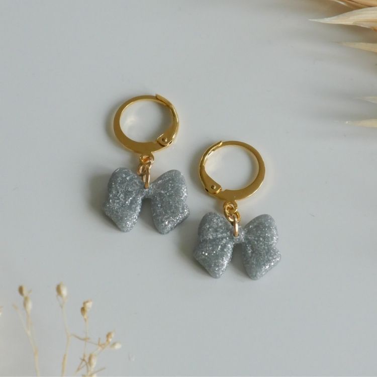 Masche Ohrringe in versch. Farben