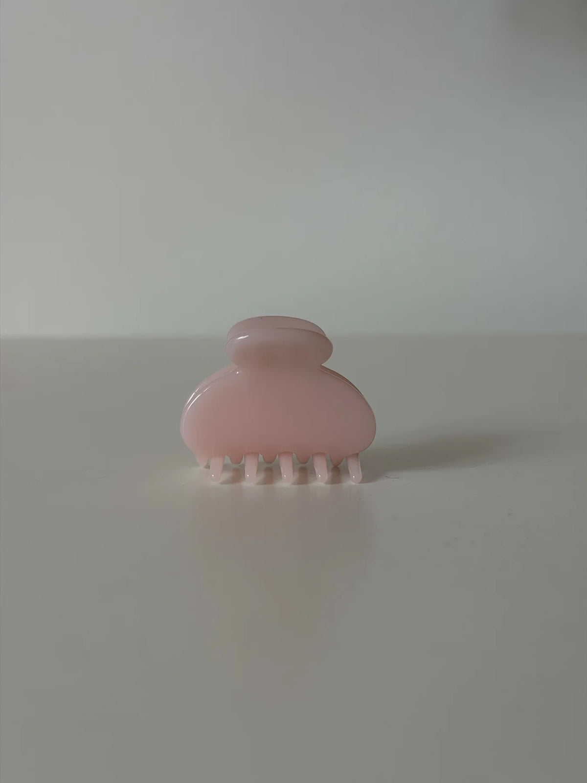 Emi Clip