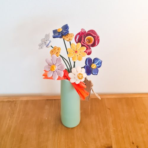 handgemachte Keramik Blumen bunt